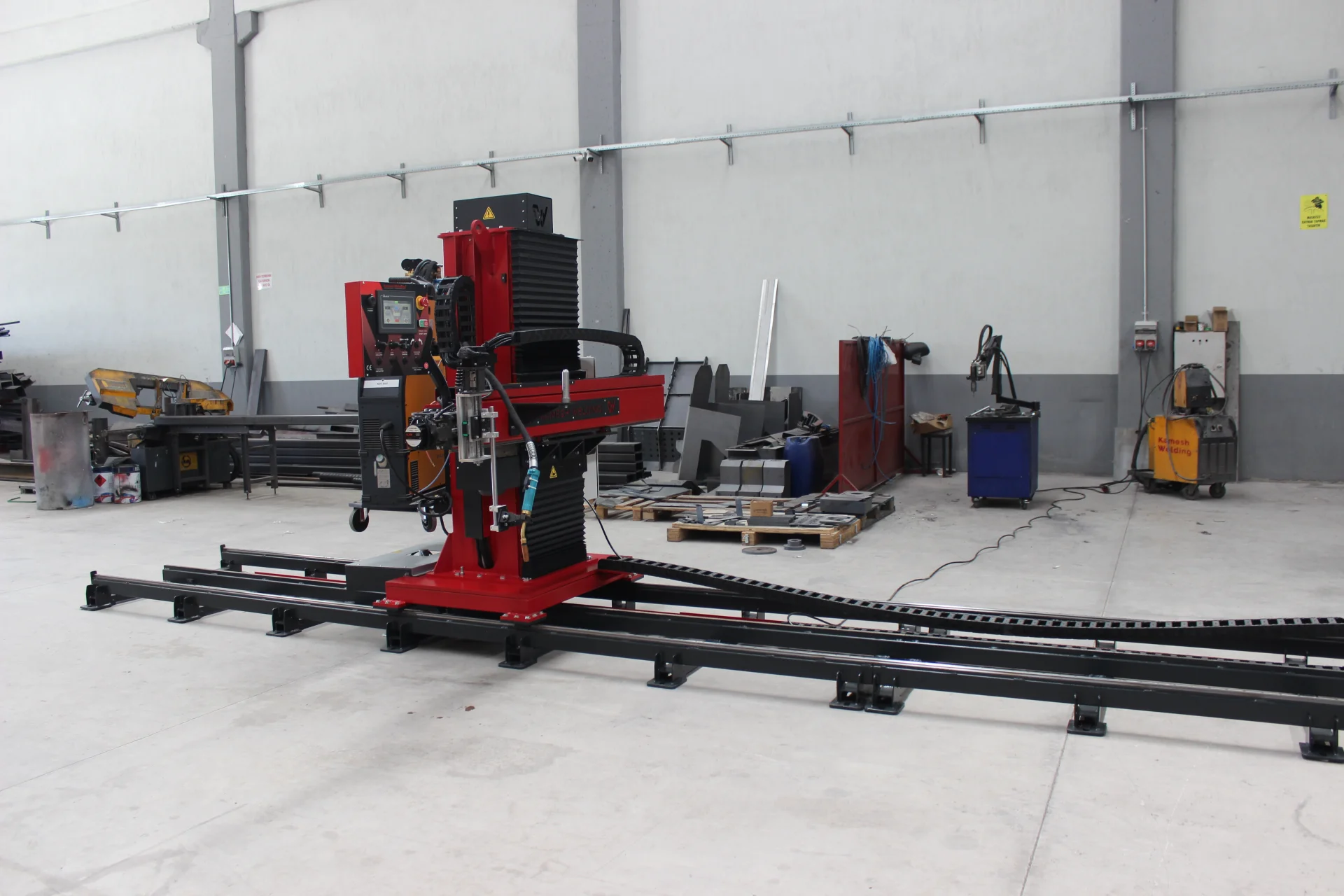 Column Boom Systems